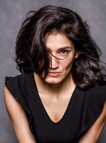 Makhina